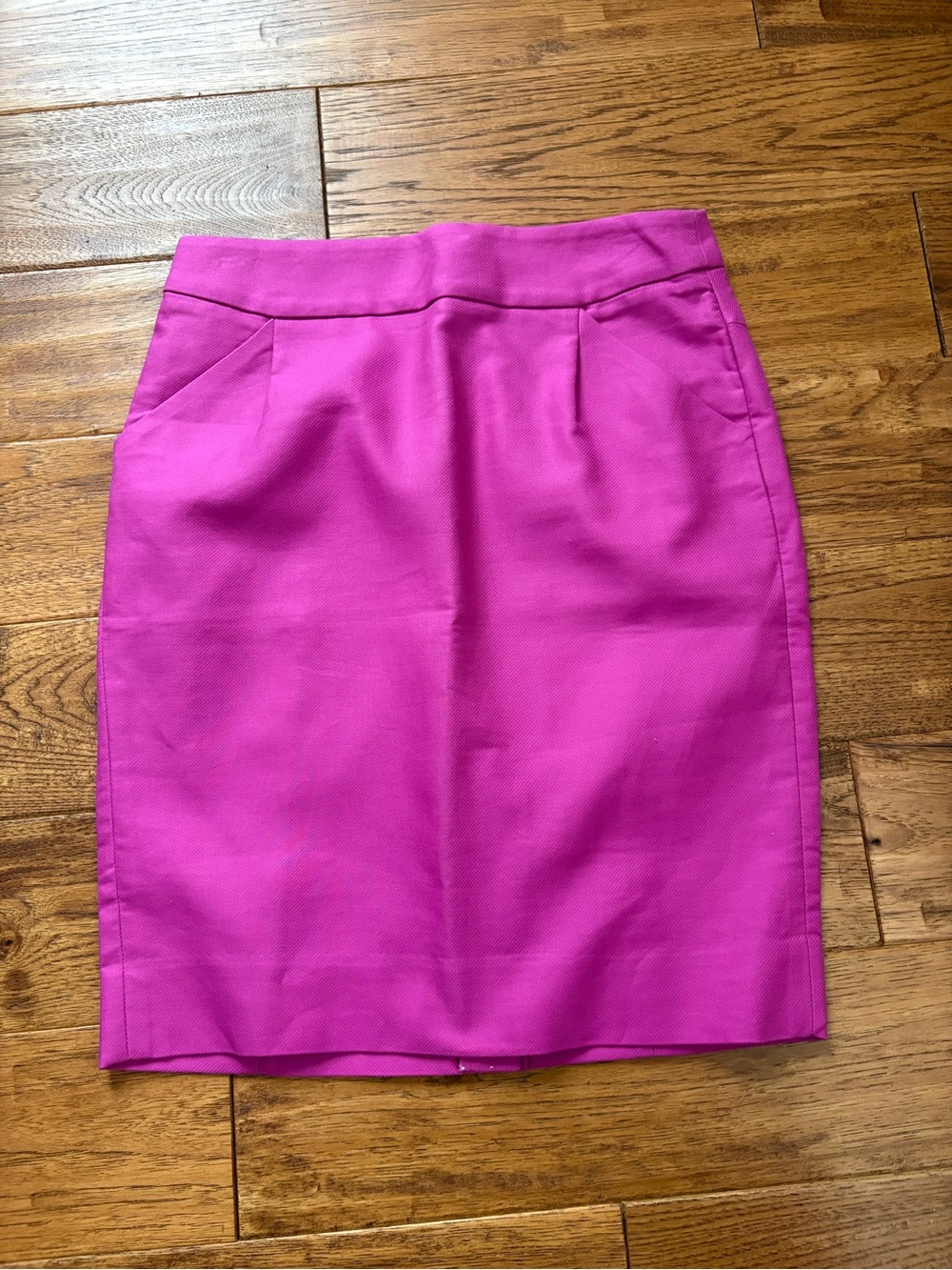J Crew Women's Fuchsia Pencil Skirt 100% cotton